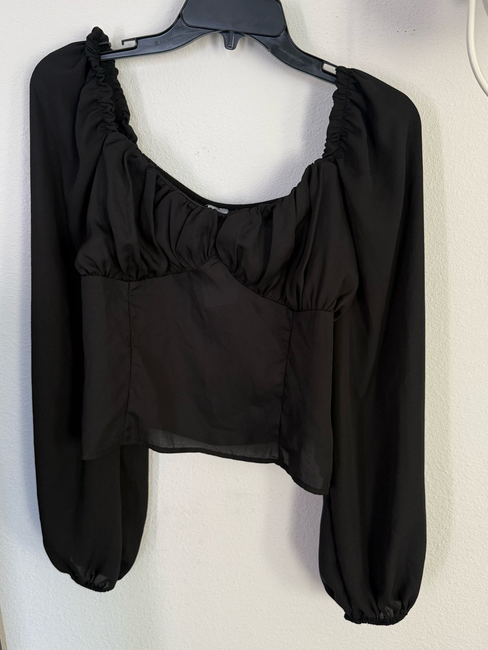 Abound black top
